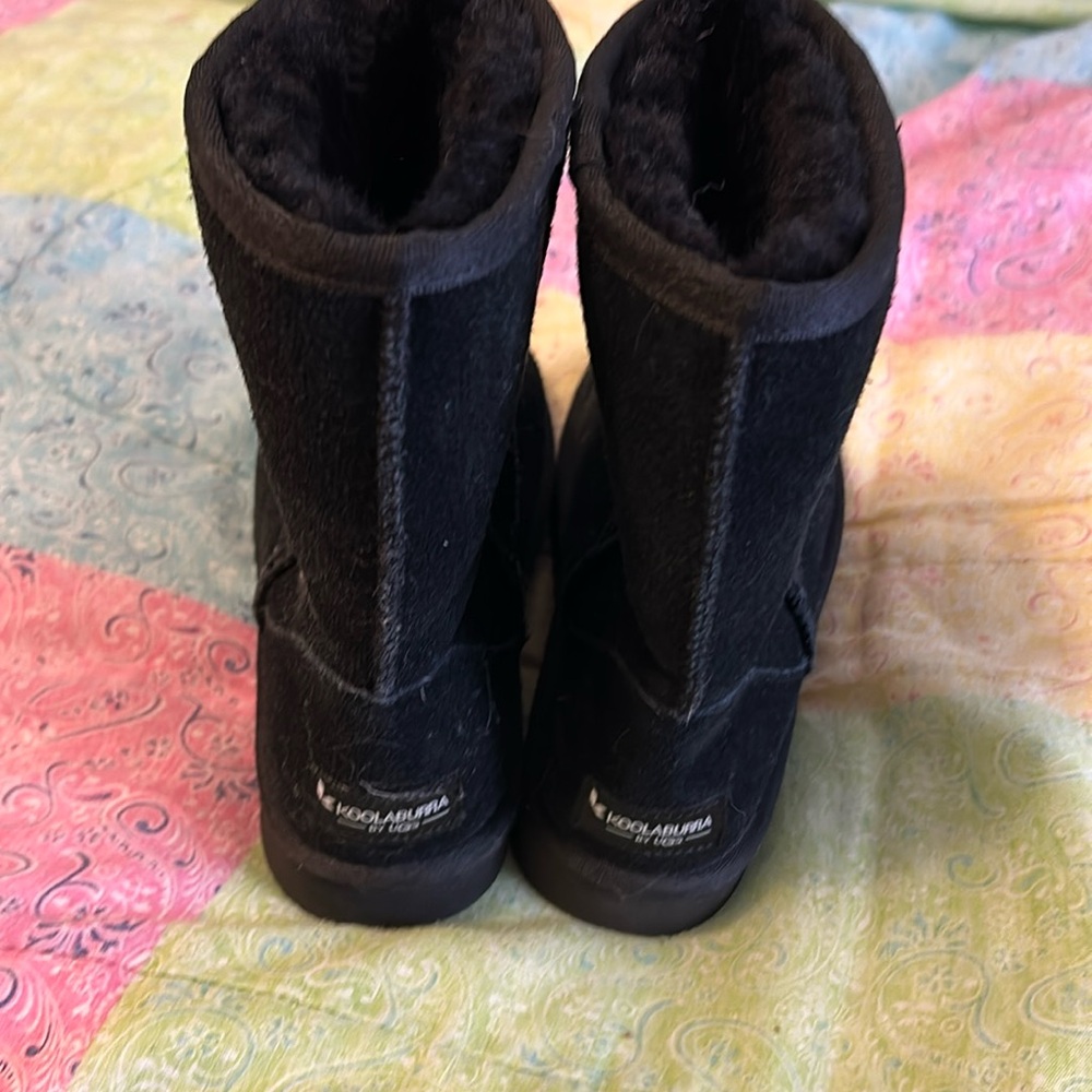 Kookaburra by UGG Black Boots Size 5 Womens Ladies
